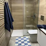 With Rooftop Pool 150 M From The Apartment Torrevieja