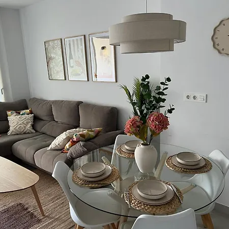 With Rooftop Pool 150 M From The Torrevieja